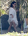 lea-michele-cory-monteith-vacation-in-mexico-03.jpg