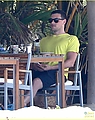 lea-michele-cory-monteith-vacation-in-mexico-11.jpg