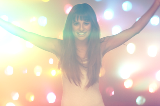 Assista Cannonball, o primeiro clipe de Lea Michele