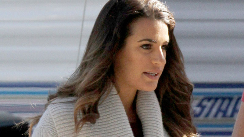 CANDIDS: Lea Michele deixando o set de Glee