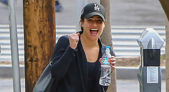 [Candids] Lea Michele e Cara Santana nas ruas de West Hollywood